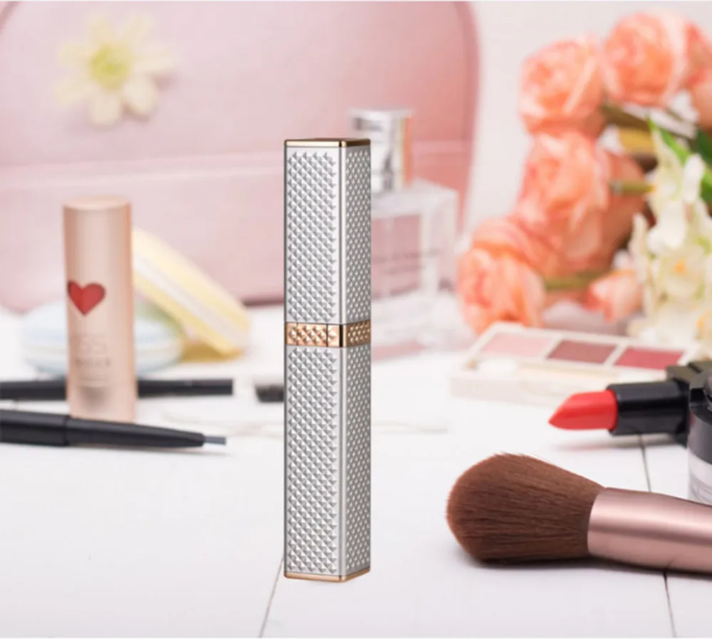 2-in-1 Flawless Facial Hair Remover & Eyebrow Trimmer Silver Color - Image 5