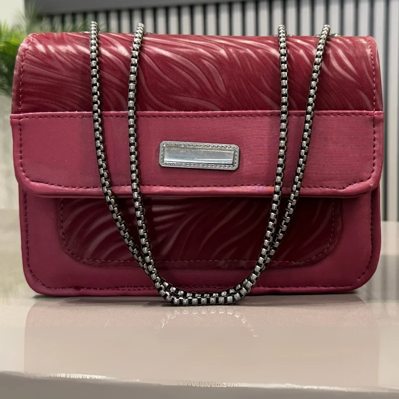 Luxury Women’s Shoulder Bag - Image 4
