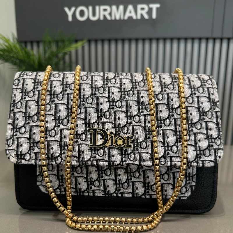 Black Elegant Cat Handle Handbag - Image 7